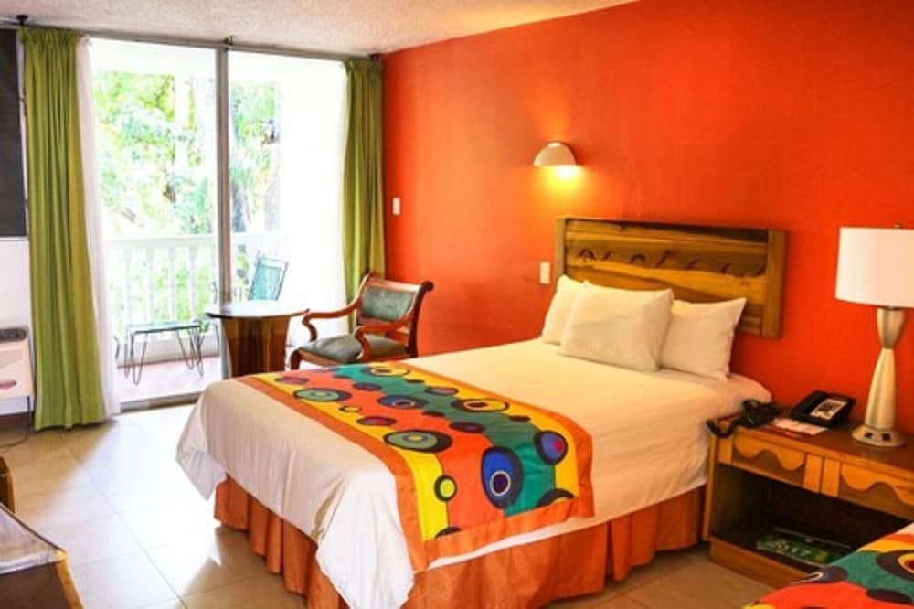 Le Plaza Hotel Port-au-Prince Esterno foto